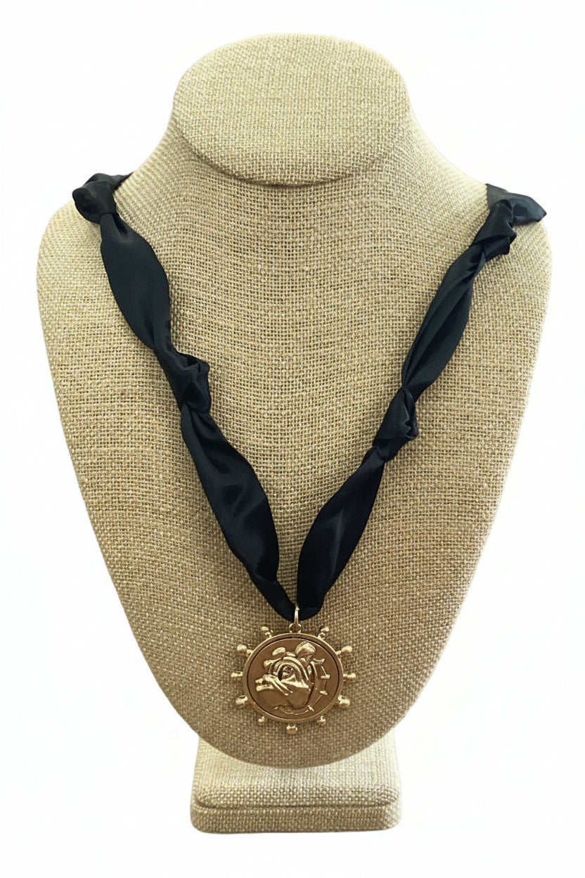 Georgia Bulldogs Bulldog Head Pendant Scarf Necklace Golden Stella