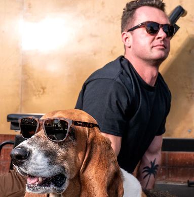 Goodr BOSLEY'S BASSET HOUND DREAMS Sun Glasses